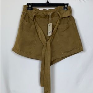 NWT Lucky Brand dark tan shorts size S/P 53% linen